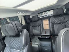 Hongqi E-HS9 660km flag collar version four seats - фото 18