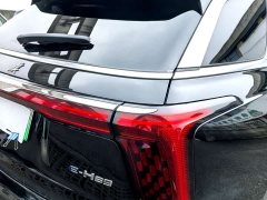 Hongqi E-HS9 460km flagship version six seats - фото 6