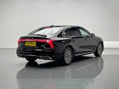 Hongqi H5 2024 2.0T Automatic Intelligent Connected Flag Edition - фото 6