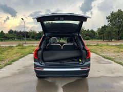 Volvo XC90 plug-in hybrid 2025 facelift T8 Zhizun Deluxe Edition 7 seats - фото 8
