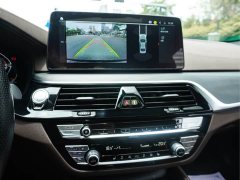 BMW 5 Series 530Li leading M sports package - фото 15