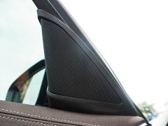 BMW 5 Series 530Li leading M sports package - фото 17