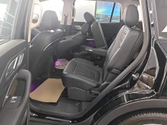 Hongqi HS7 PHEV 2.0T PHEV four-wheel drive Qichang version 6 seats - фото 13