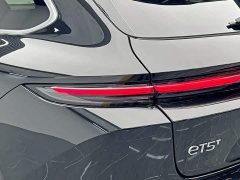 NIO ET5T 75kWh Touring - фото 10
