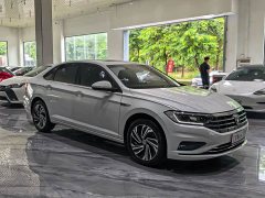 Volkswagen Sagitar 280TSI DSG transcendent version - фото 3