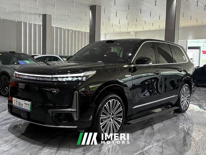 Geely Galaxy M9 210km AWD Pilot Edition - автомобиль из Китая