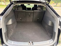 Tesla Model Y rear-wheel drive version - фото 18