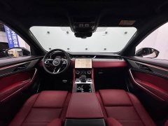 Jaguar F-PACE P250 R-Dynamic SE - фото 11