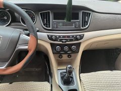 Baojun 730 1.5L Manual Value Edition 7-Seater China VI - фото 13