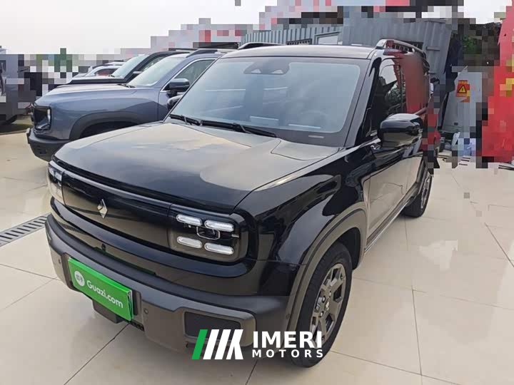 Baojun Yueye Plus Zhizun Edition 4 seats - автомобиль из Китая