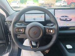 Baojun Xiangjing plug-in hybrid 140km luxury version - фото 11