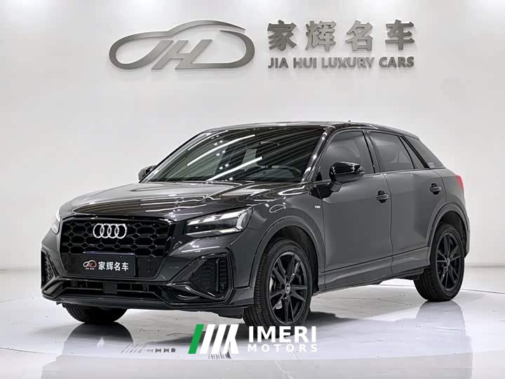 Audi Q2L 2022 35 TFSI aggressive and dynamic - автомобиль из Китая