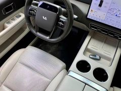 Li Auto Ideal MEGA Ultra - фото 8