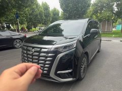 Denza D9 2024 DM-i 980 four-wheel drive premium - фото 9