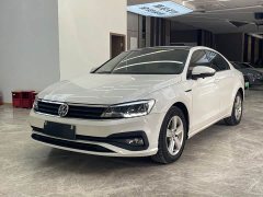 Volkswagen Lamando 230TSI DSG Fashion Edition - фото 1
