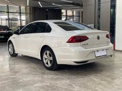 Volkswagen Lamando 230TSI DSG Fashion Edition - фото 5
