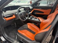Changan UNI-V 1.5T premium - фото 7