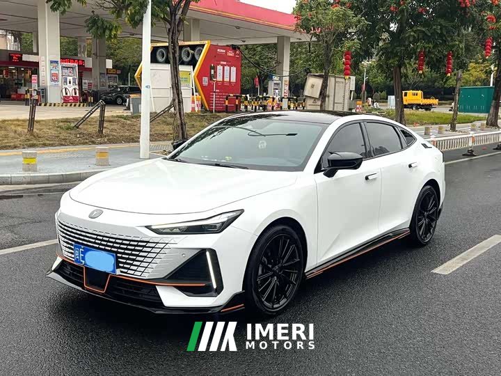 Changan UNI-V 1.5T sports version - автомобиль из Китая