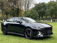 Changan UNI-V 2023 1.5T exclusive - фото 3