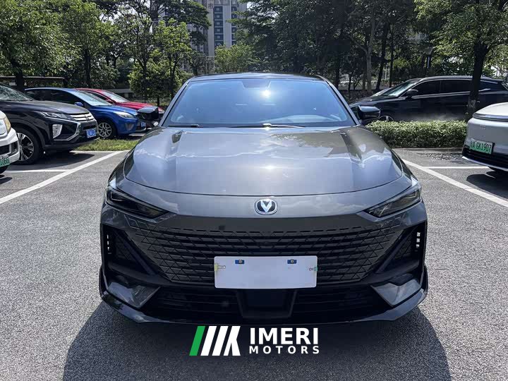 Changan UNI-V 1.5T sports version - автомобиль из Китая