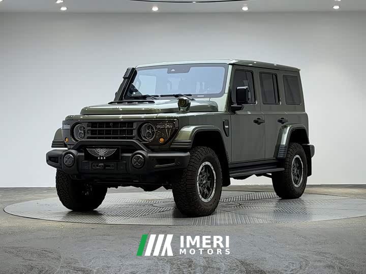 Xiaomi 212 T01 2025 2.0T Changfeng - автомобиль из Китая
