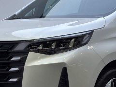 Trumpchi M6 2021 270T DCT Exclusive Edition (seven seats) - фото 12