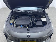 Changan UNI-V 1.5T Smart Pilot Edition - фото 17