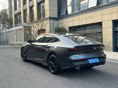 Changan UNI-V 1.5T premium - фото 9