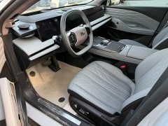 Geely Galaxy E8 665km rear starship long voyage version - фото 4