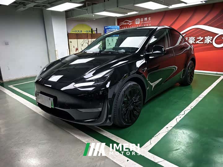 Tesla Model Y 2022 facelift, long-range all-wheel drive version - автомобиль из Китая