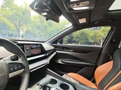 Changan UNI-V 1.5T exclusive - фото 10