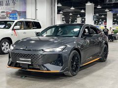 Changan UNI-V 2024 1.5T noble sports - фото 2