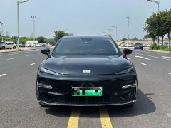 Geely Galaxy Star 8 130km EM-i Premium Edition - фото 2