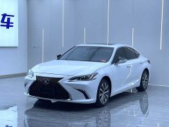 Lexus ES 200 Edition - фото 1