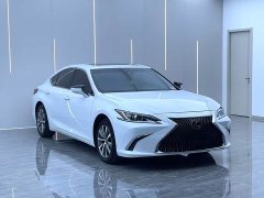Lexus ES 200 Edition - фото 3