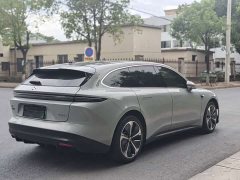 NIO ET5T 75kWh Touring - фото 8