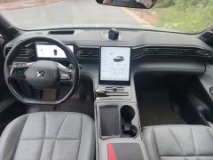 NIO ES8 75kWh six-seater version - фото 6