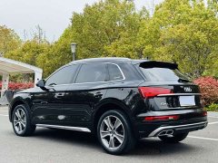 Audi Q5L 40T luxury and dynamic - фото 6