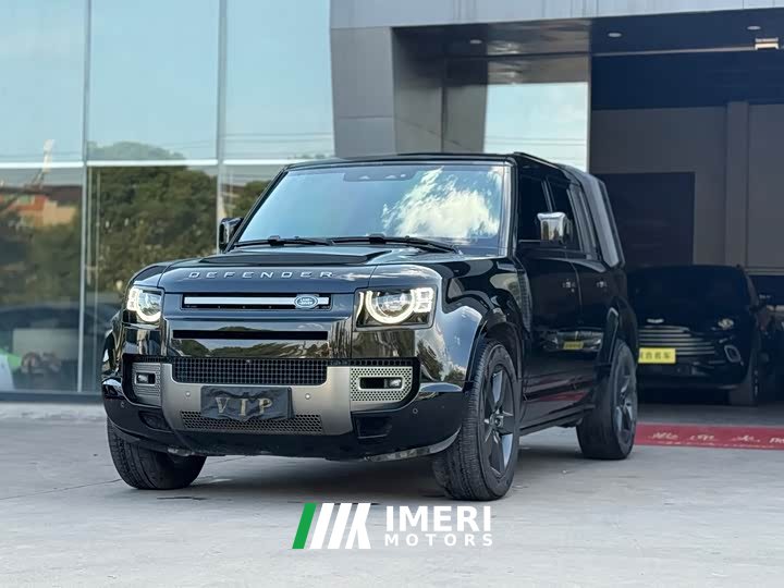 Land Rover Defender 110 3.0T P400 X-DYNAMIC HSE