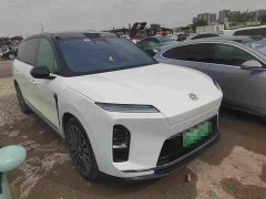NIO ES8 Six-seater Executive Deluxe Edition - фото 1