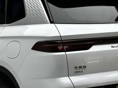 BYD Song Pro DM-i Honor Edition 71KM Leading - фото 17