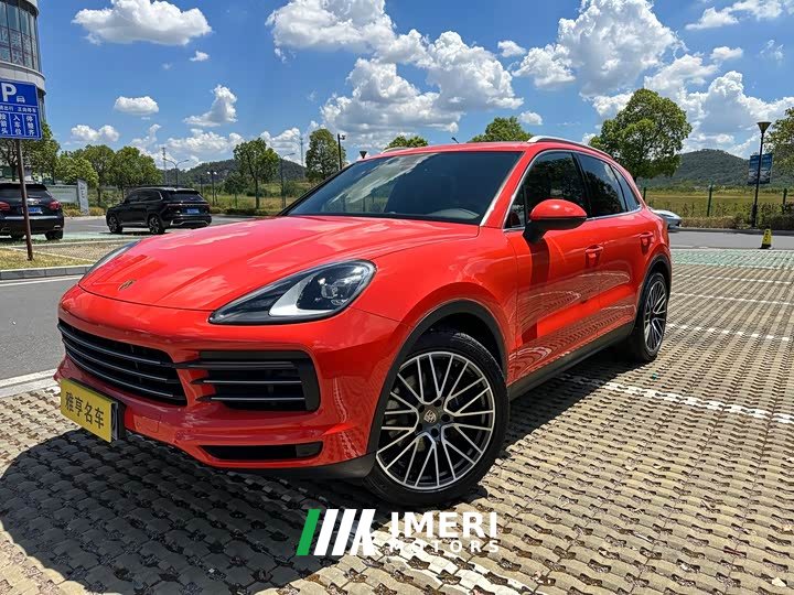 Porsche Cayenne 2019 Cayenne 3.0T - автомобиль из Китая