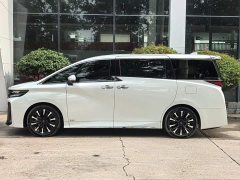 Toyota Vellfire Crown Hybrid 2.5L Executive Lounge - фото 2