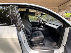 Tesla Model Y 2024 long-range all-wheel drive version - фото 10