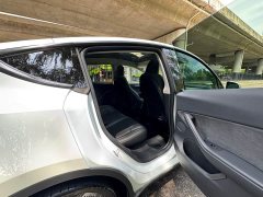 Tesla Model Y 2024 long-range all-wheel drive version - фото 11