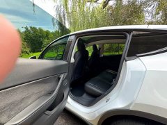 Tesla Model Y 2024 long-range all-wheel drive version - фото 14