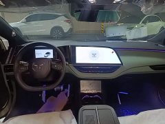 Hongqi EH7 2025 690 Smart Select Edition - фото 10