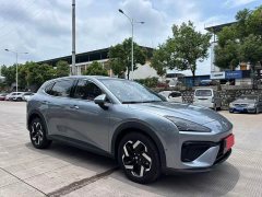 Baojun Yunhai 140km plug-in hybrid version - фото 1