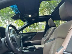 Lexus ES 2021 300h Exclusive Edition - фото 14