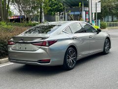 Lexus ES 2021 300h Exclusive Edition - фото 4